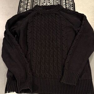 Womens. Gap. Maternity. Black Cable Knit Sweater. Size small.